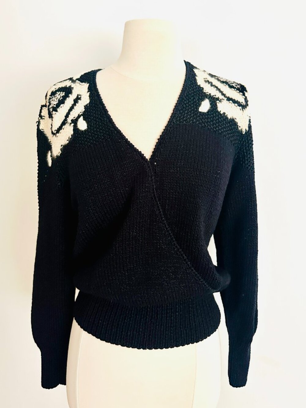 Vintage Suzelle Knit Faux Wrap Sweater Black Embellished Flowers Medium